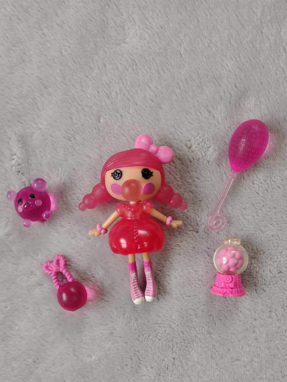 MGA Entertainment Lalaloopsy Bubbles Smack N Pop Mini Doll 3" with Accessories
